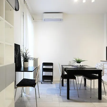 Yourbanflat Chiesa شقة