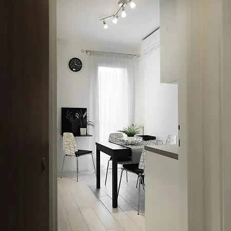 Yourbanflat Chiesa Apartment Padua